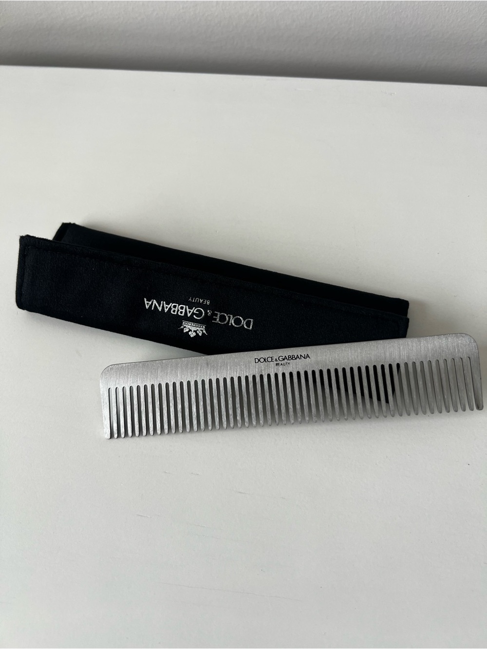 Dolce & Gabbana Silver Metal Men's Comb with Black Pouch
